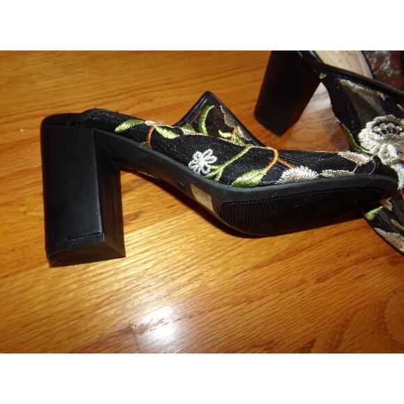C Comfort vintage‎ floral slide heels size 8 Excellent 3 1/2 inch heel - Picture 3 of 7